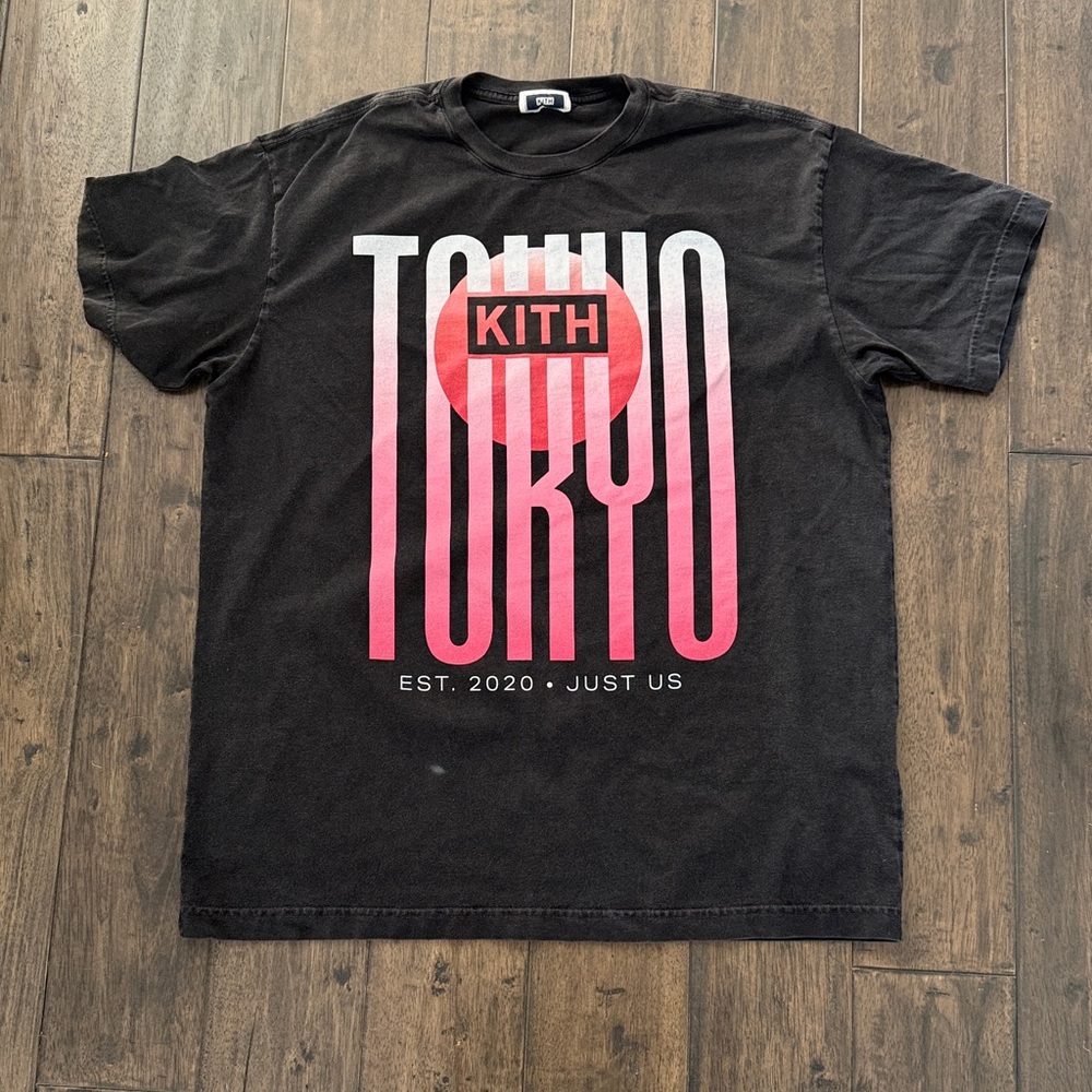 Kith Tokyo Just Us Graphic T-Shirt Black Pink Men’s Large